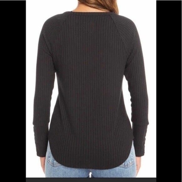 Chaser Women’s Black Long Sleeve Waffle Knit Thermal Top Button Cuffs Sz XLarge - Picture 5 of 14